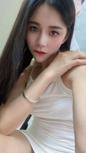 罗湖练过舞蹈的美女